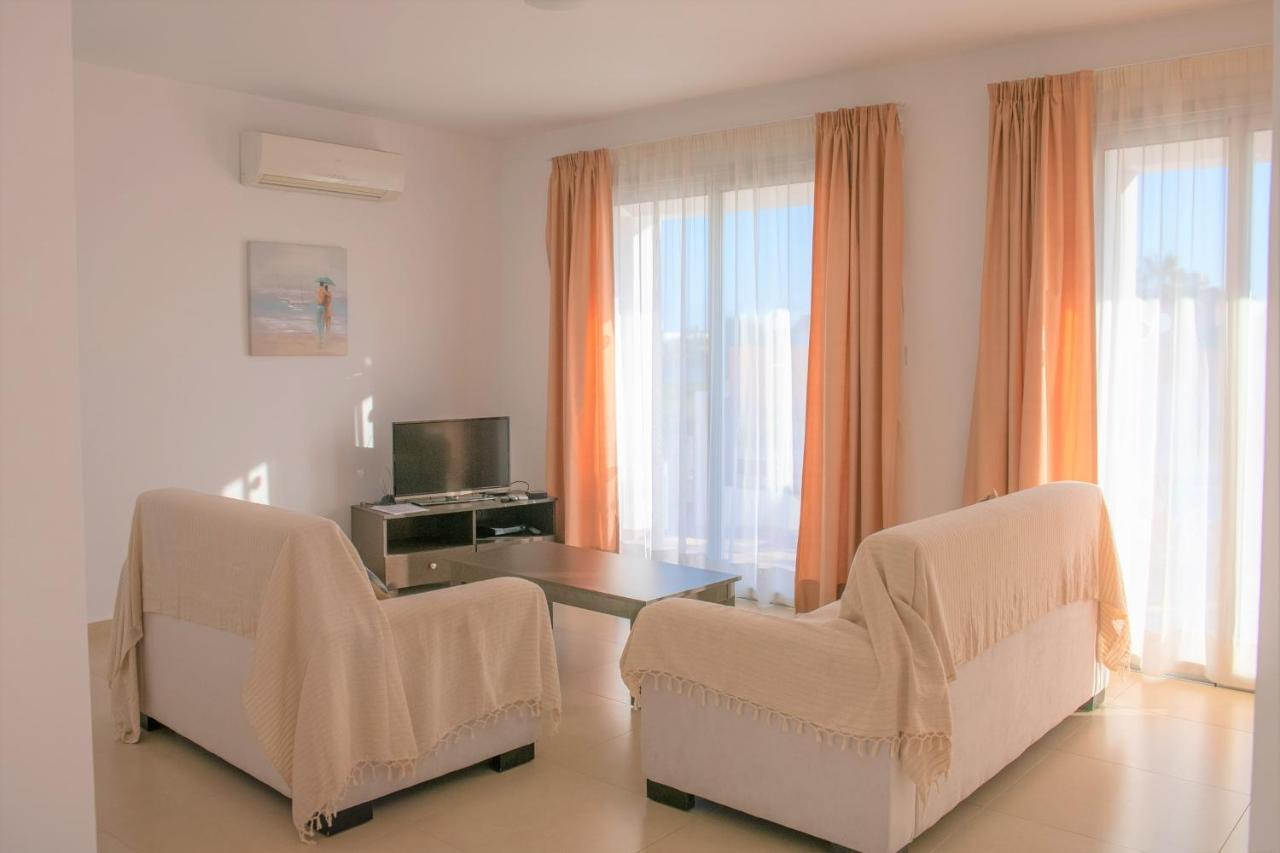 Coral Bay Villa 10 Екстериор снимка