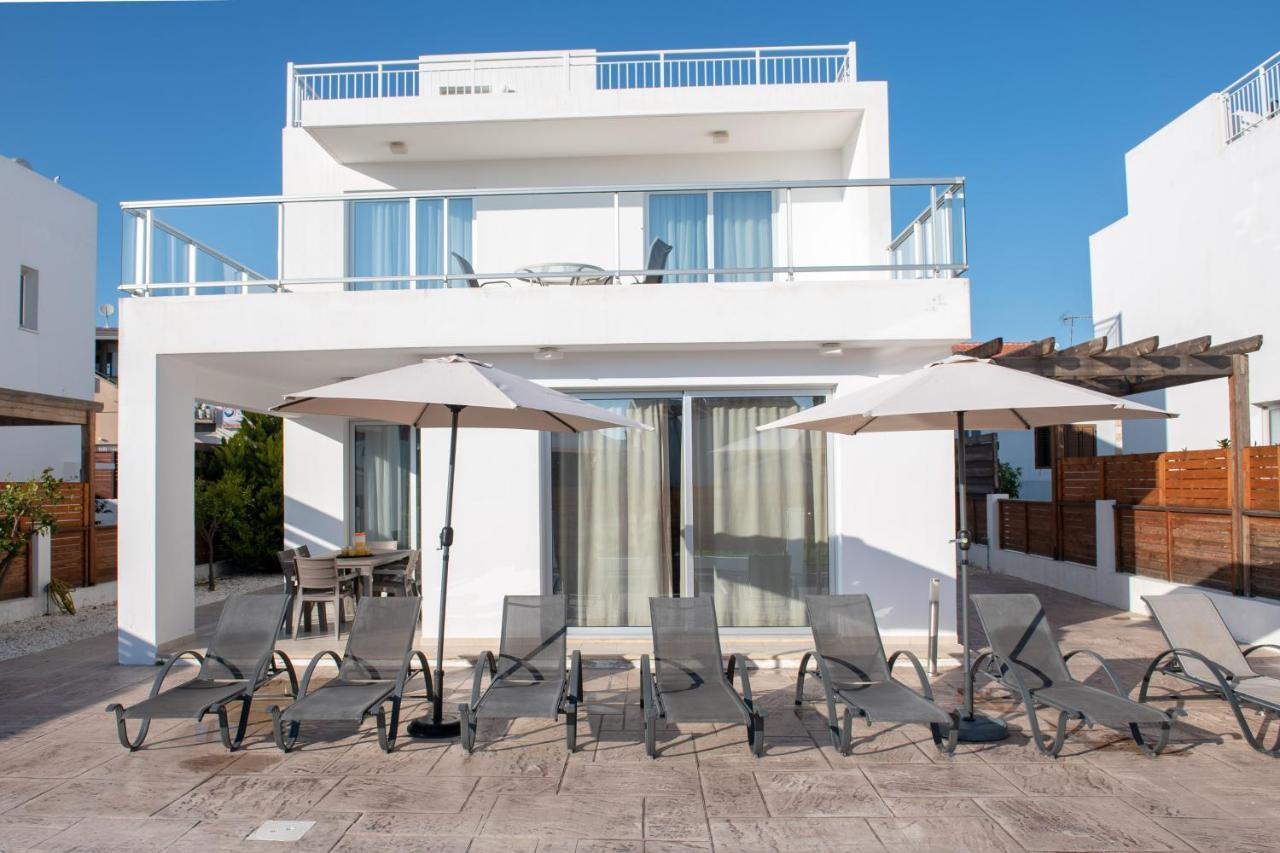 Coral Bay Villa 10 Екстериор снимка