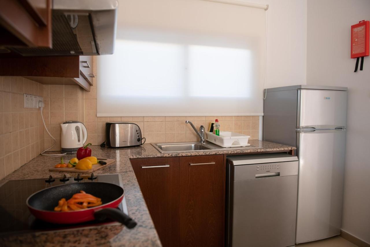 Coral Bay Villa 10 Екстериор снимка