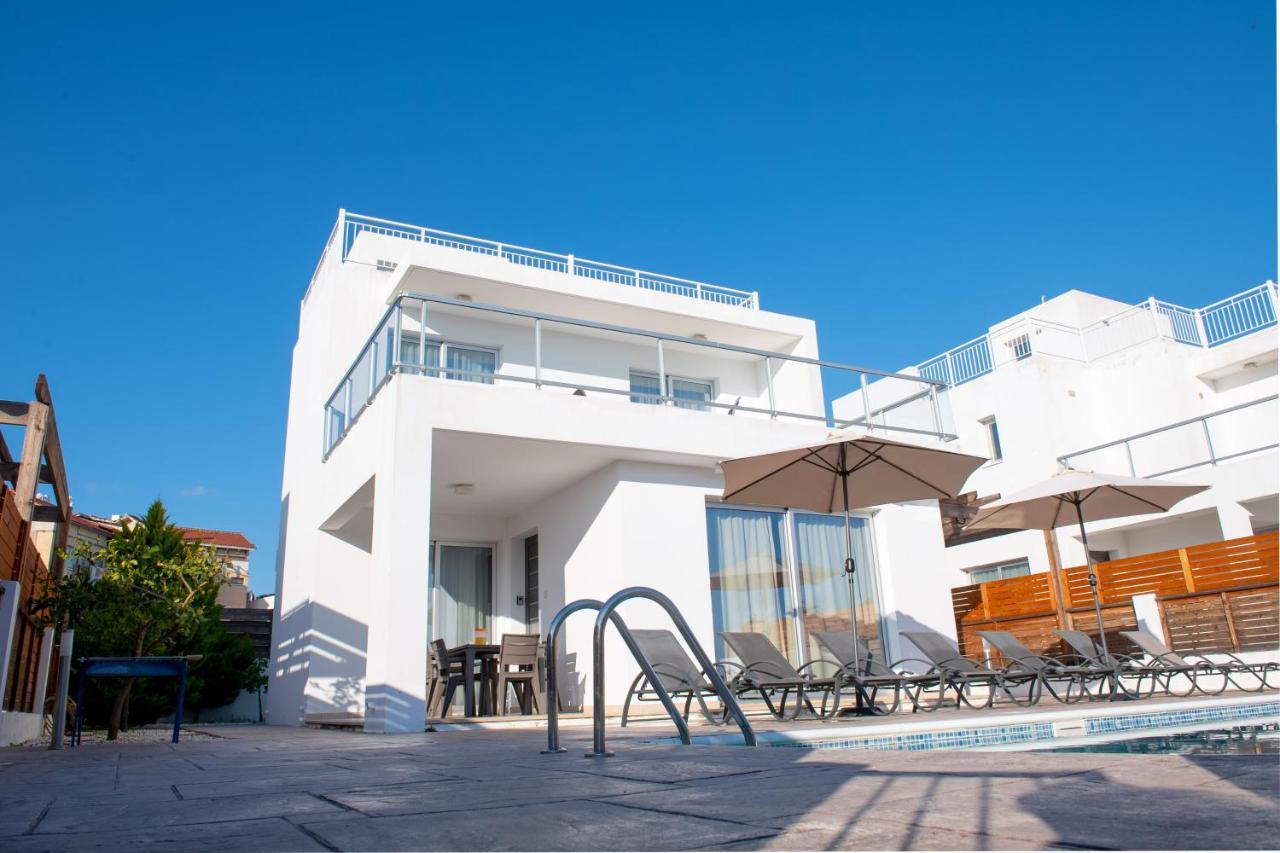 Coral Bay Villa 10 Екстериор снимка