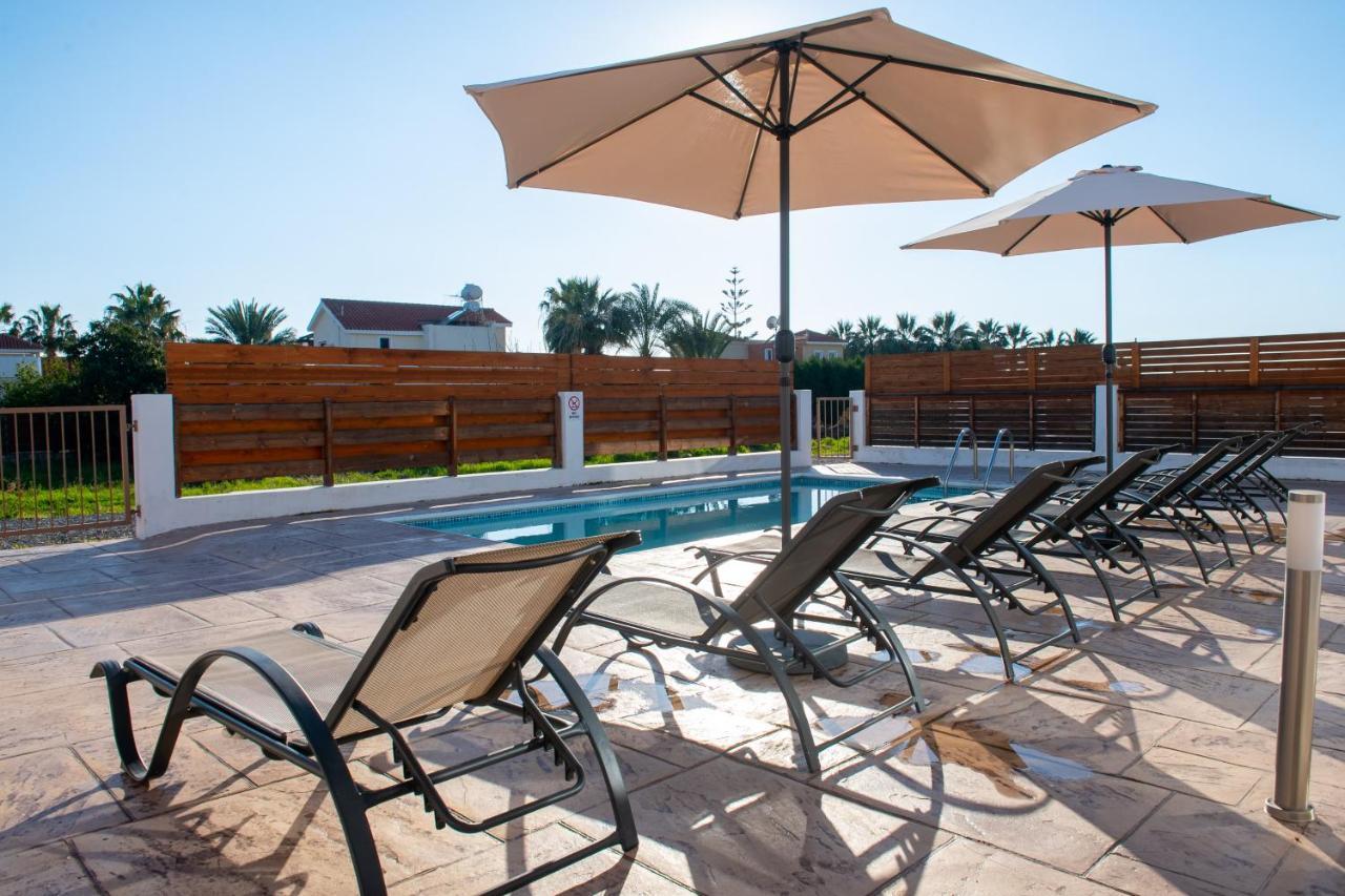 Coral Bay Villa 10 Екстериор снимка