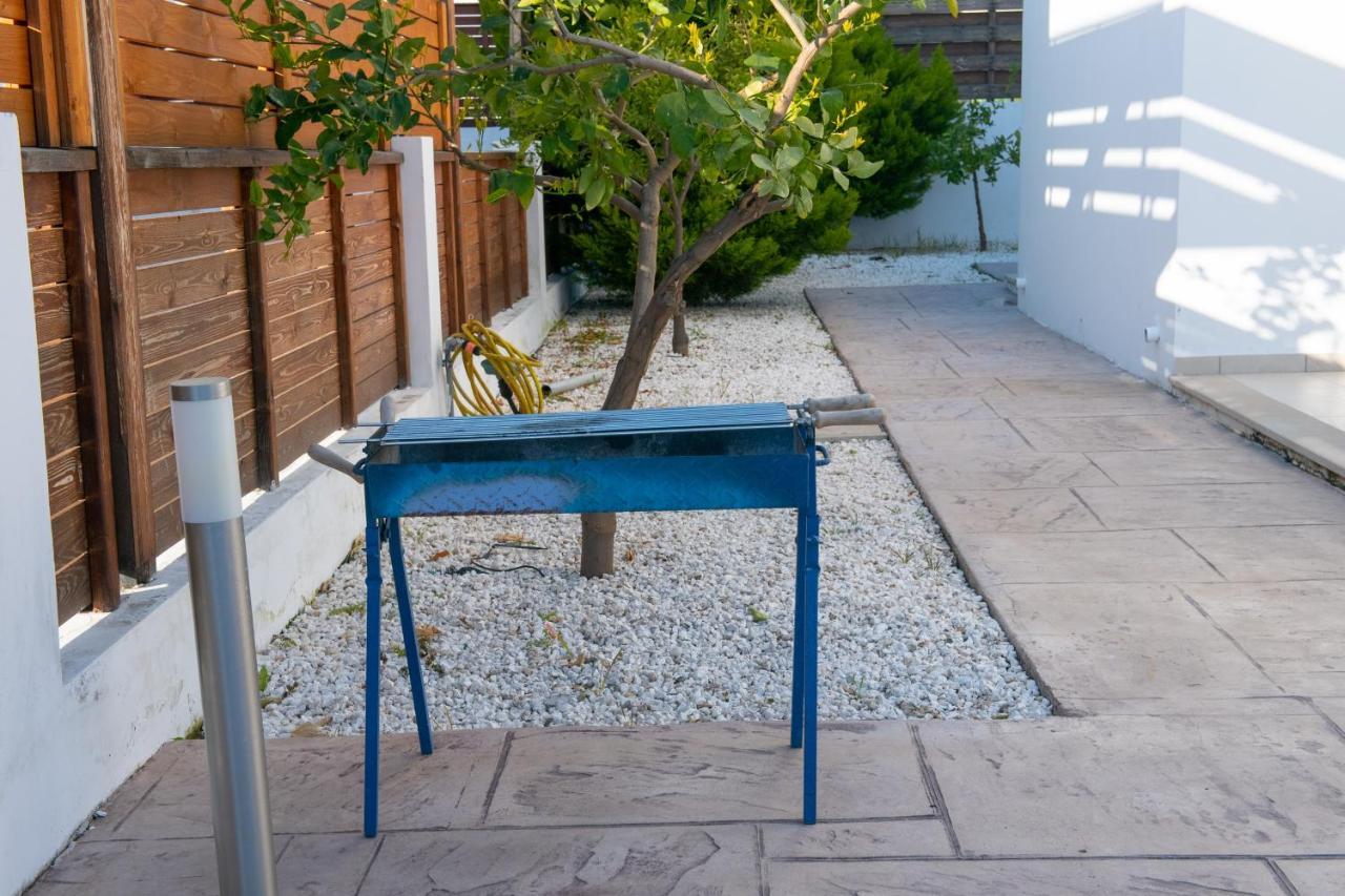 Coral Bay Villa 10 Екстериор снимка